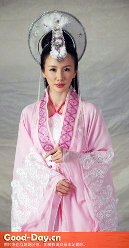 孙菲菲饰演麻姑